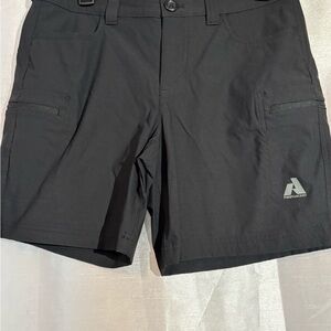 Women’s Eddie Bauer Dark Grey Cargo Shorts with Performance Fabric size 8